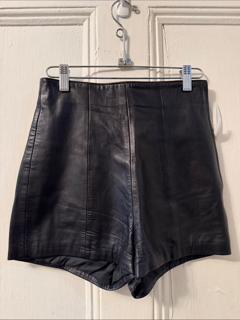 Vintage Black 100% Leather High-Rise Women's Shorts